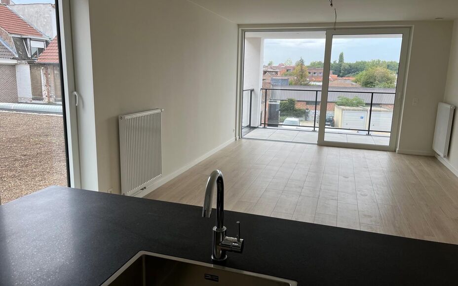 LEEMANS immobiliën propose à la location l'appartement suivant, nouvellement construit, situé à dans le centre d'Asse / côté Gildehof.

Vous cherchez un appartement spacieux et agréable à quelques pas de l'église (50m), du marché (250m), des caf