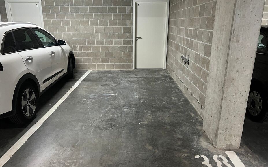 LEEMANS IMMOBILIEN propose à la location l'appartement suivant, nouvellement construit, situé sur un emplacement de choix dans le centre d'Asse / côté église. 

Vous êtes à la recherche d'un appartement très confortable à quelques pas de l'églis