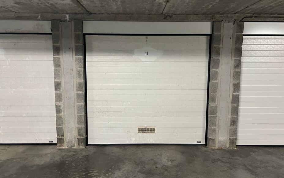 LEEMANS IMMOBILIËN propose à la location un appartement de deux chambres prêt à emménager, situé dans un emplacement supérieur au centre d'Asse.

Vous cherchez un appartement très agréable à quelques pas du marché d'Asse et de ses rues commerç
