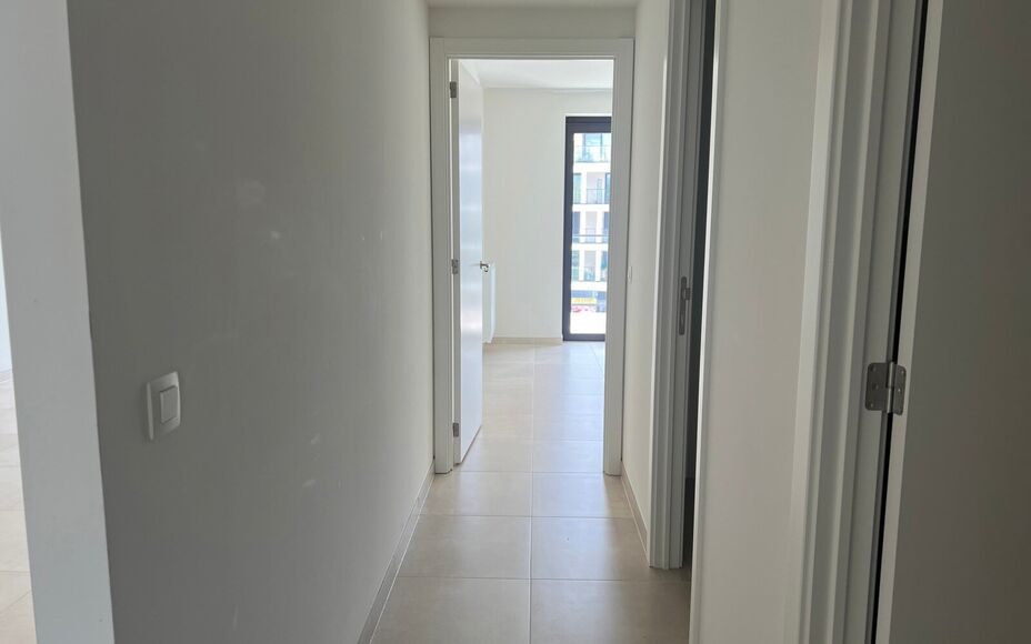 LEEMANS IMMOBILIËN biedt volgend nieuwbouwappartement te huur aan, gelegen op een toplocatie in het centrum van Asse / zijde Kerk. 

Op zoek naar een zéér gezellig appartement op wandelafstand van de Sint-Martinuskerk, de markt van Asse en de winkelstr