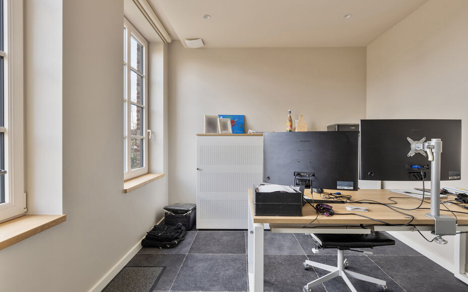 Bien exceptionnel à vendre à Asse