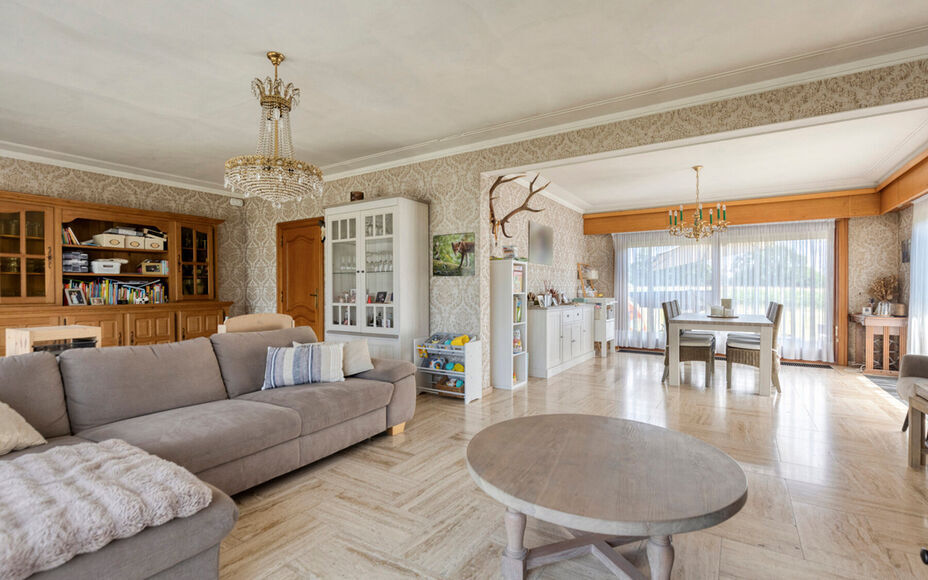 Bien exceptionnel à vendre à Asse