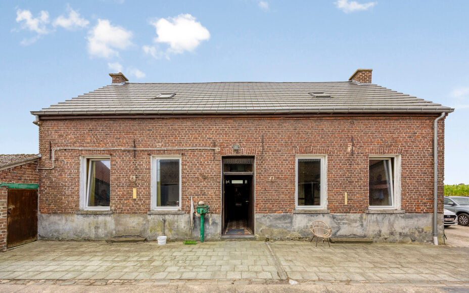 Boerderij te koop in Asse