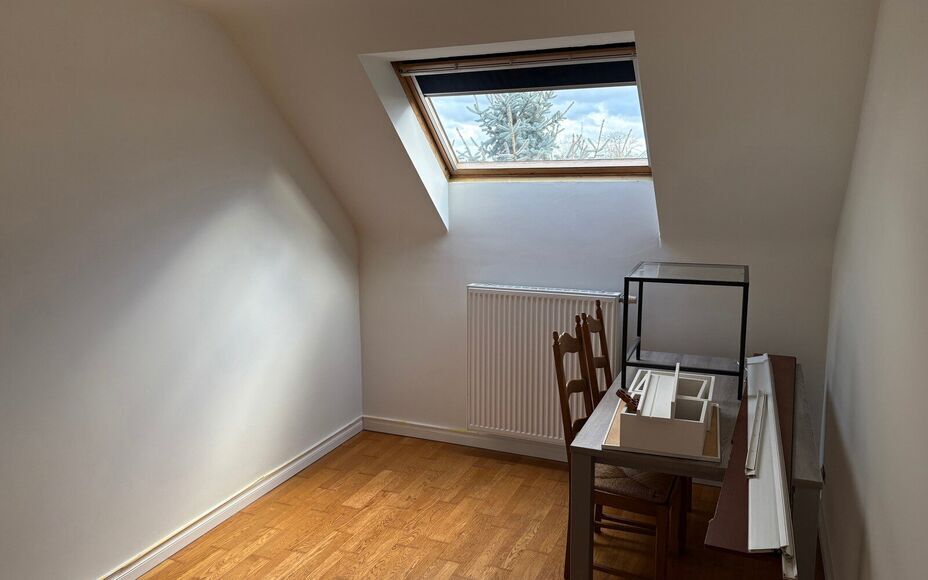 Duplex à louer à Asse