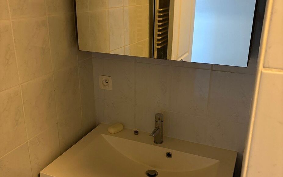 Duplex à louer à Asse