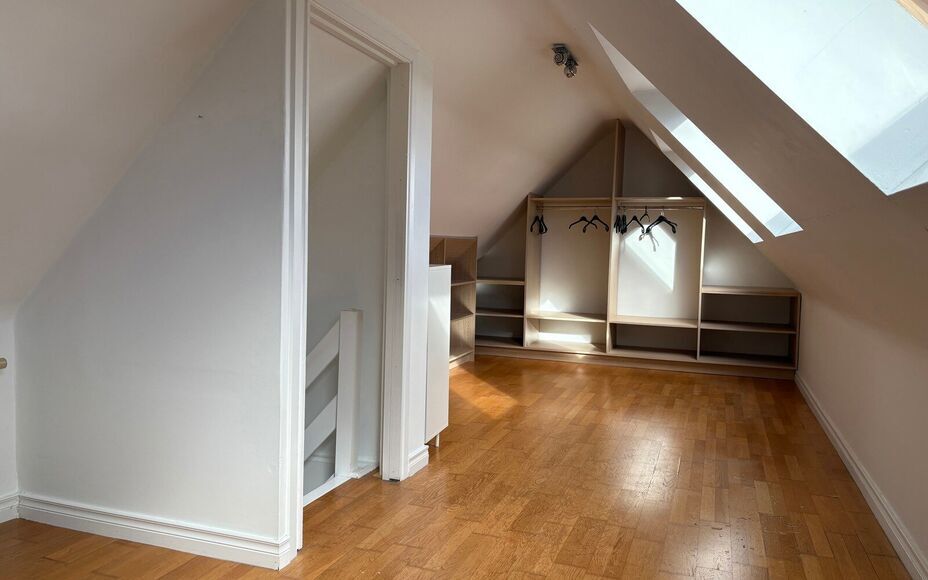 Duplex à louer à Asse