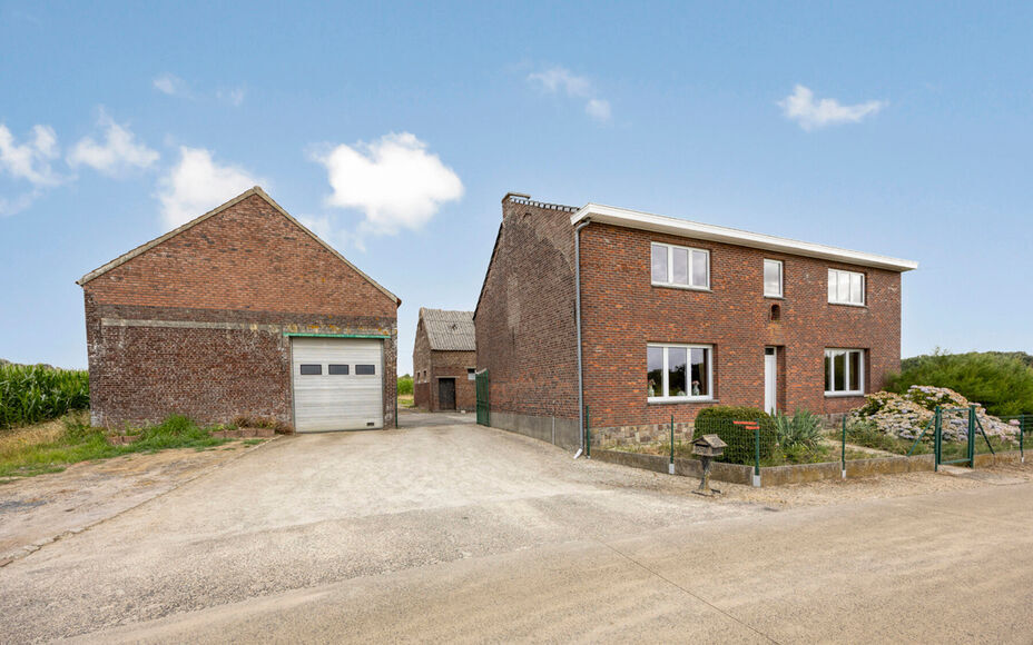 Ferme à vendre à Asse