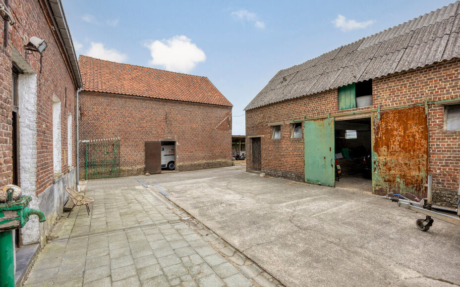 Ferme à vendre à Asse