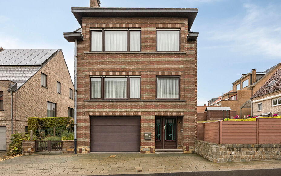Maison unifamiliale à vendre à Asse