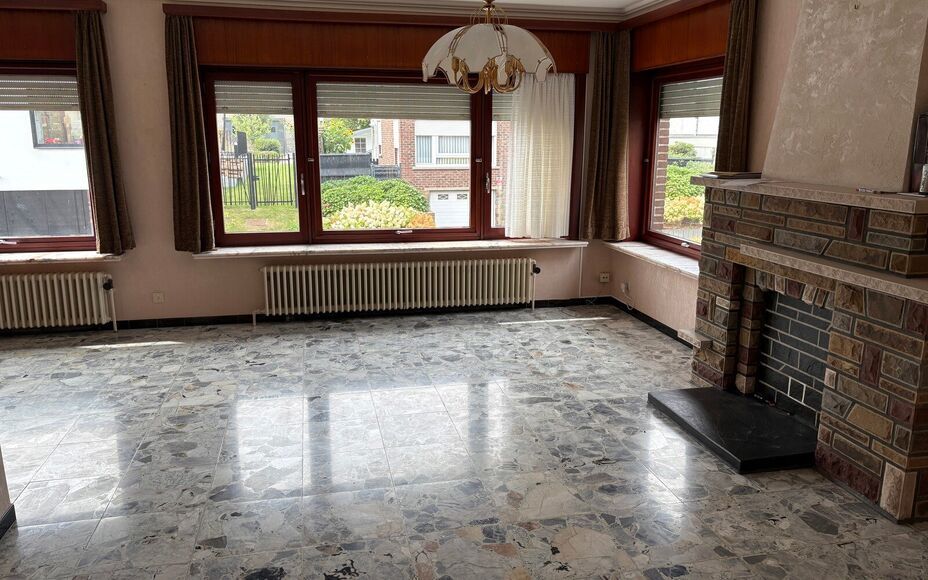 Maison unifamiliale à vendre à Asse