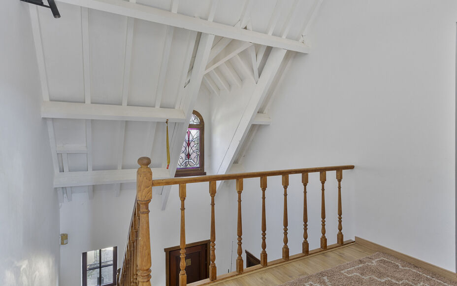 LEEMANS IMMOBILIËN vous propose cette villa exceptionnelle! Située dans la campagne de Relegem (commune d'Asse), à proximité de toutes les facilités et avec une accessibilité directe vers le Ring de Bruxelles. 

La superficie totale du site est de 7