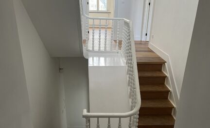 LEEMANS IMMOBILIËN biedt u dit volledig gerenoveerd tweeslaapkamer appartement te huur aan op toplocatie in het centrum van Asse. 

Op zoek naar een instapklaar appartement op wandelafstand van de Kerk (50m) en de markt van Asse (250m)? Dan kan dit geren