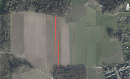 LEEMANS IMMOBILIËN biedt U volgende landbouwgrond aan met een oppervlakte van 37are 65ca. 

Perceel gelegen in VEN-gebied (zie nabijgelegen Kravaalbos) -> bescherming natuurbehoud. 

Landbouwgrond is wel verpacht! Gelieve contact op te nemen voor de info