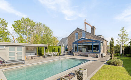 Villa te koop in Asse